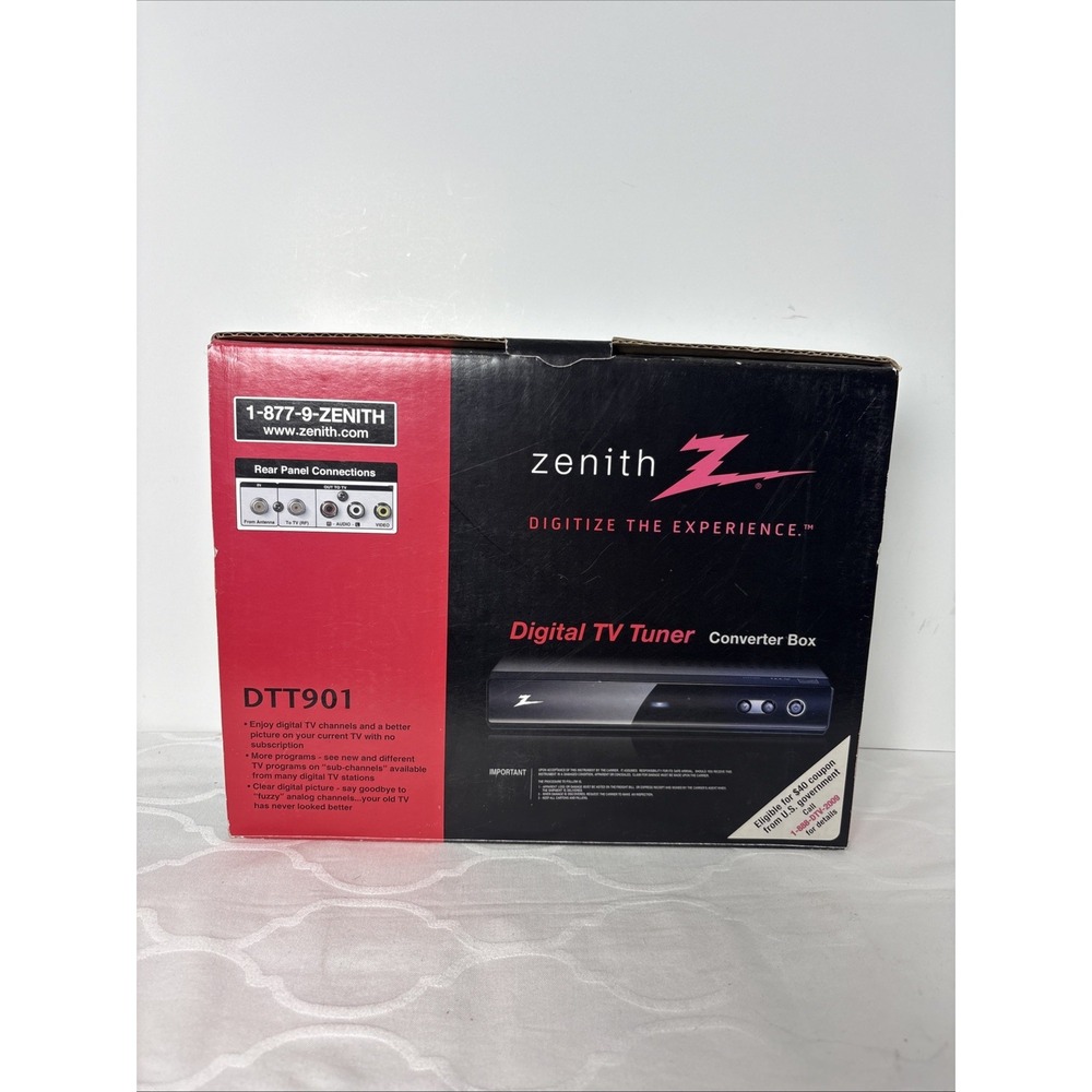 Zenith Model DTT901 Digital TV Tuner Converter Box New And Complete With Remote